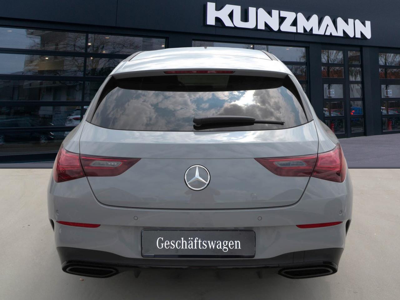 Mercedes-Benz CLA 200 d Shooting Brake AMG Night Panorama AHK