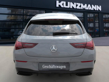Mercedes-Benz CLA 200 d Shooting Brake AMG Night Panorama AHK