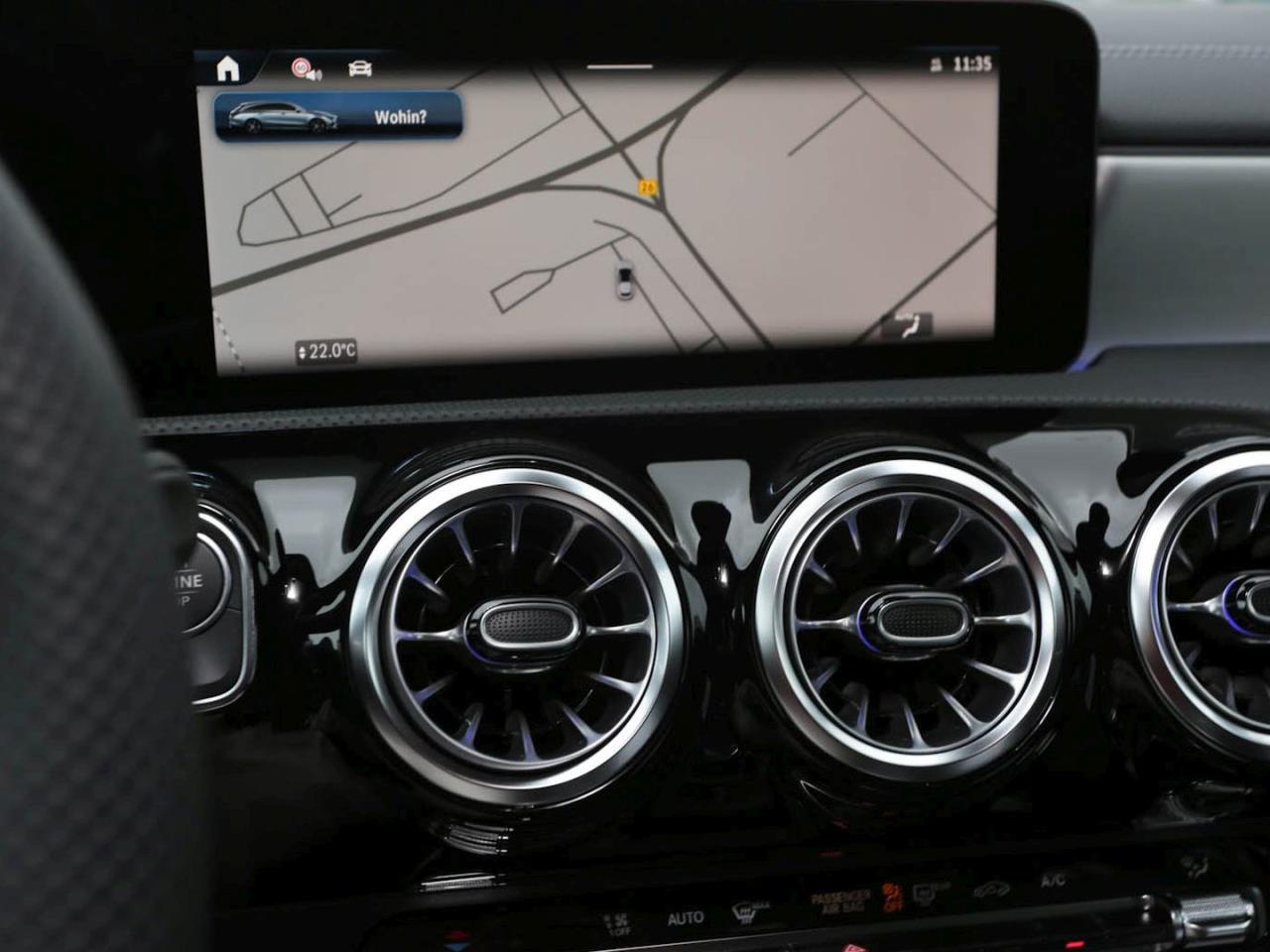 Mercedes-Benz CLA 200 d Shooting Brake AMG Night Kamera AHK