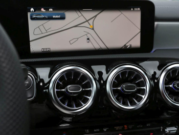 Mercedes-Benz CLA 200 d Shooting Brake AMG Night Kamera AHK