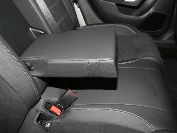 Mercedes-Benz CLA 200 d Shooting Brake AMG Night Kamera AHK