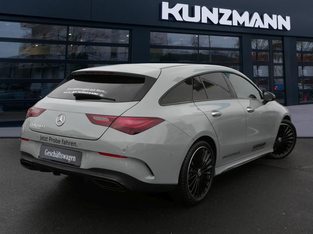 Mercedes-Benz CLA 200 d Shooting Brake AMG Night Kamera AHK