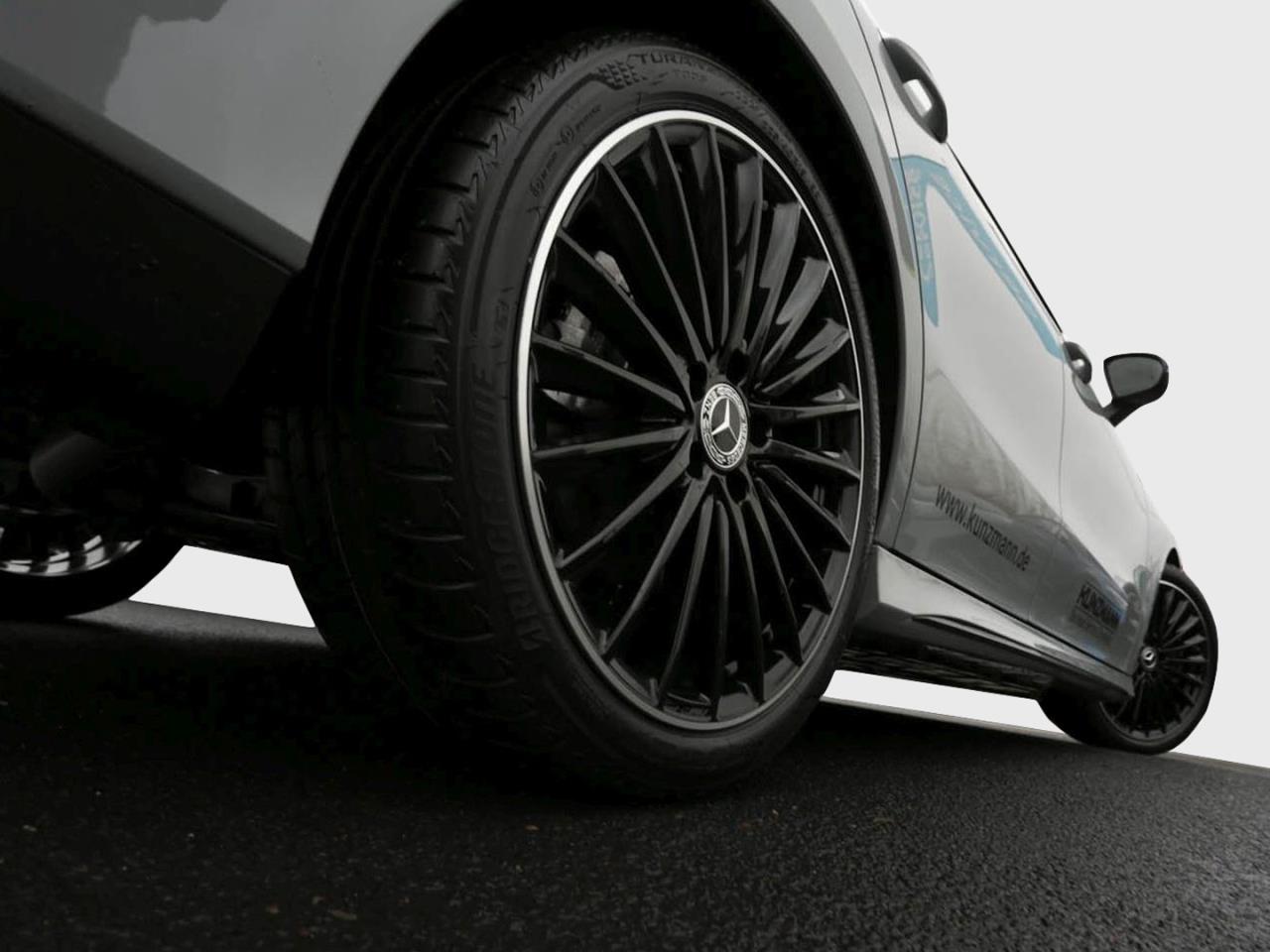 Mercedes-Benz CLA 200 d Shooting Brake AMG Night Kamera AHK