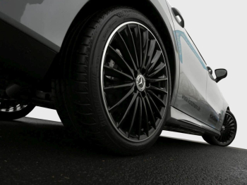 Mercedes-Benz CLA 200 d Shooting Brake AMG Night Kamera AHK