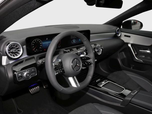 Mercedes-Benz CLA 200 d Shooting Brake AMG Night Kamera AHK