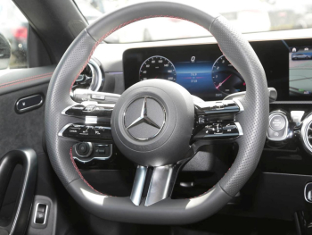 Mercedes-Benz CLA 200 SB AMG MBUX Distronic Kamera Facelift