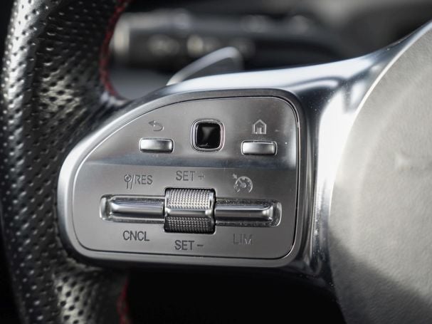 Mercedes-Benz CLA 200 SB AMG Night MBUX Navi EasyP Ambiente