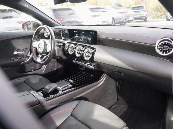 Mercedes-Benz CLA 200 SB AMG Night MBUX Navi EasyP Ambiente
