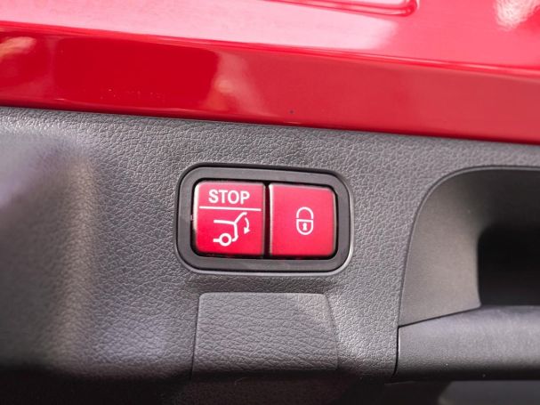 Mercedes-Benz CLA 200 SB AMG Night MBUX Navi EasyP Ambiente