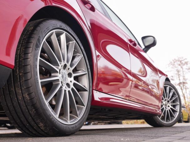 Mercedes-Benz CLA 200 SB AMG Night MBUX Navi EasyP Ambiente