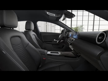 Mercedes-Benz CLA 200 SB MBUX Navi Kamera EasyPack Spurhalte