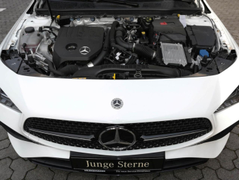 Mercedes-Benz CLA 200 SB AMG Night Panorama Distronic 360°