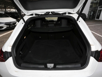 Mercedes-Benz CLA 200 SB AMG Night Panorama Distronic 360°