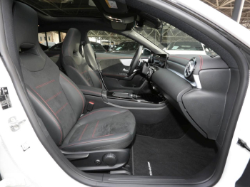 Mercedes-Benz CLA 200 SB AMG Night Panorama Distronic 360°