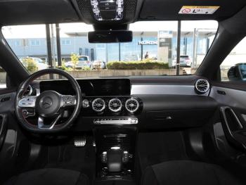Mercedes-Benz CLA 200 Shooting Brake AMG MBUX Navi Distronic