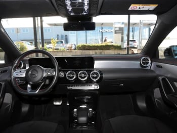 Mercedes-Benz CLA 200 Shooting Brake AMG MBUX Navi Distronic