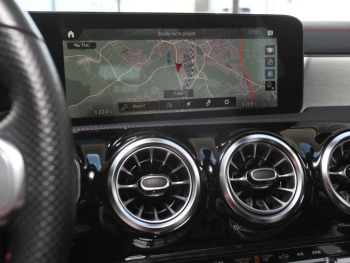 Mercedes-Benz CLA 200 Shooting Brake AMG MBUX Navi Distronic