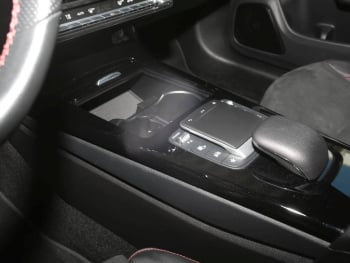 Mercedes-Benz CLA 200 Shooting Brake AMG MBUX Navi Distronic