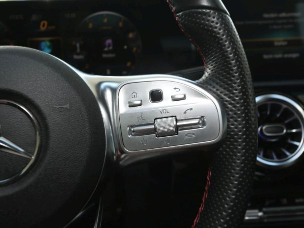 Mercedes-Benz CLA 200 Shooting Brake AMG MBUX Navi Distronic Mercedes-Benz CLA 200 Shooting Brake AMG MBUX Navi Distronic