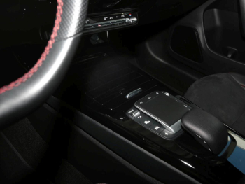 Mercedes-Benz CLA 200 Shooting Brake AMG MBUX Navi Distronic