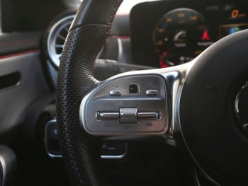Mercedes-Benz CLA 200 Shooting Brake AMG MBUX Navi Distronic