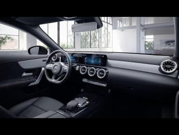 Mercedes-Benz CLA 200 Shooting Brake AMG MBUX Navi Distronic