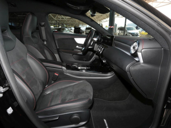 Mercedes-Benz CLA 200 Shooting Brake AMG MBUX Navi Distronic