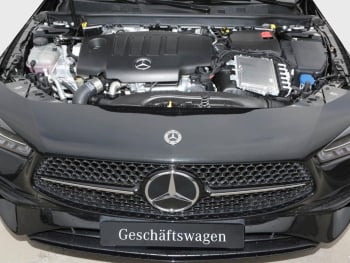 Mercedes-Benz CLA 220 d SB  AMG Night Distronic Standhzg AHK