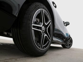 Mercedes-Benz CLA 220 d SB  AMG Night Distronic Standhzg AHK