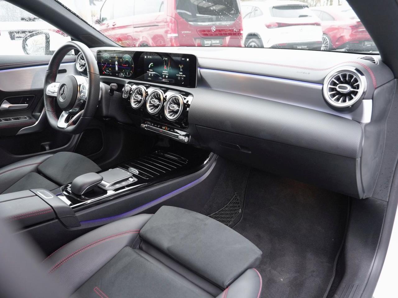 Mercedes-Benz CLA 220 d SB AMG Distronic Kamera Easy-Pack