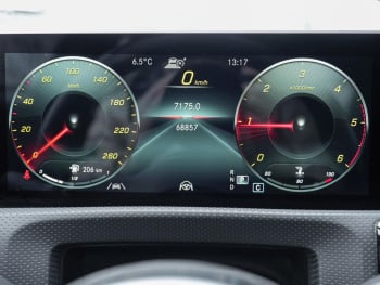 Mercedes-Benz CLA 220 d SB AMG Distronic Kamera Easy-Pack