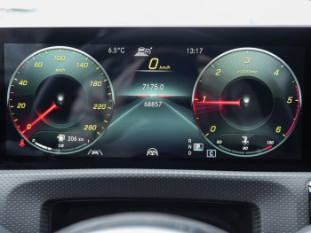 Mercedes-Benz CLA 220 d SB AMG Distronic Kamera Easy-Pack