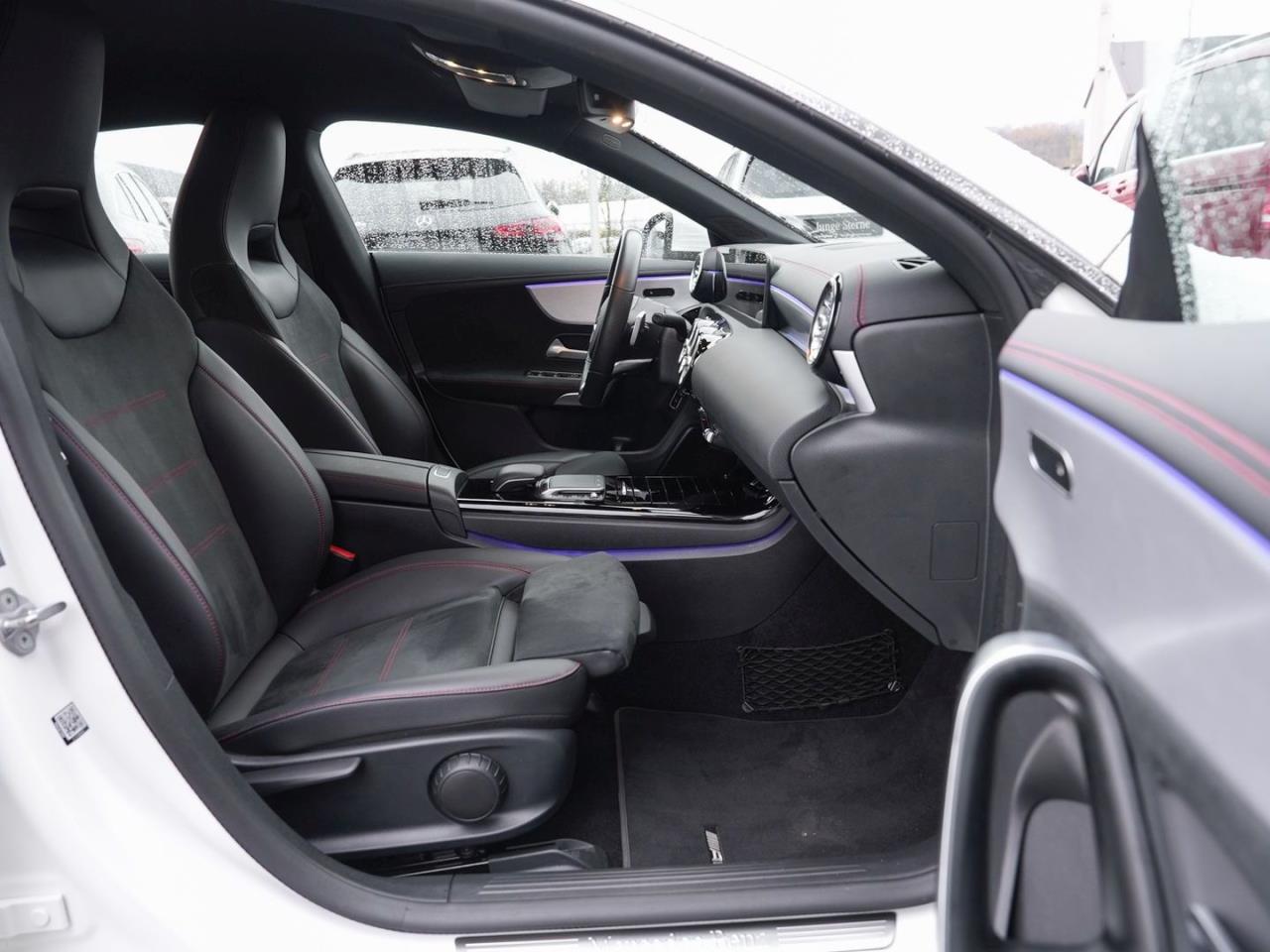 Mercedes-Benz CLA 220 d SB AMG Distronic Kamera Easy-Pack