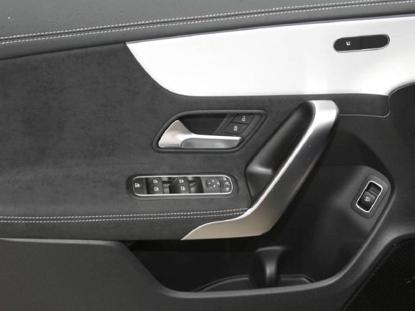Mercedes-Benz CLA 220 d Shooting Brake AMG Night AHK 360° Mercedes-Benz CLA 220 d Shooting Brake AMG Night AHK 360°
