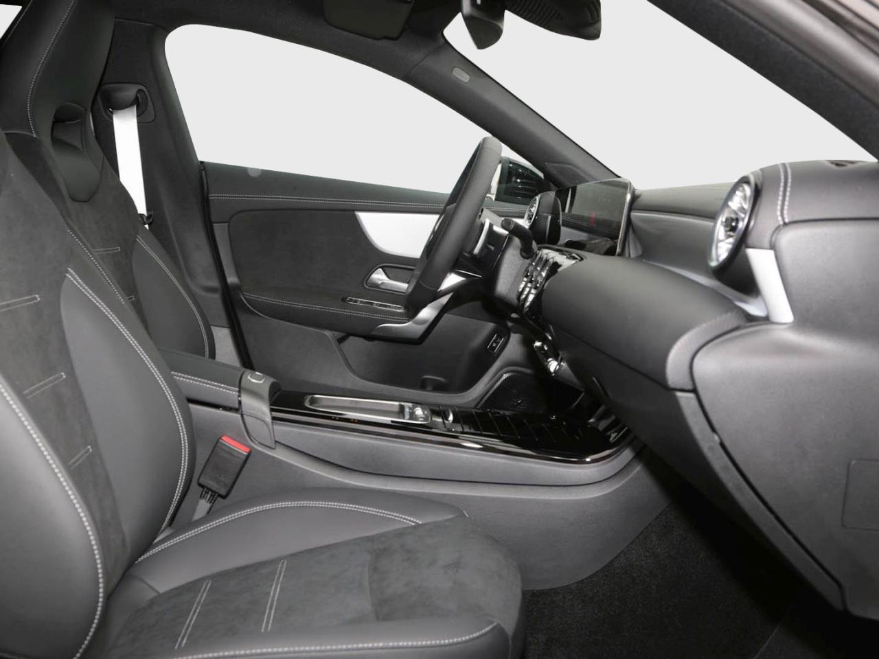 Mercedes-Benz CLA 220 d Shooting Brake AMG Night AHK 360°