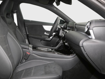 Mercedes-Benz CLA 220 d Shooting Brake AMG Night AHK 360°