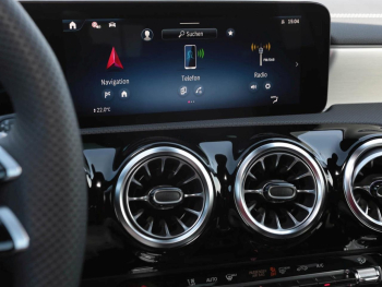 Mercedes-Benz CLA 220 d Shooting Brake AMG Night MBUX AHK 360°