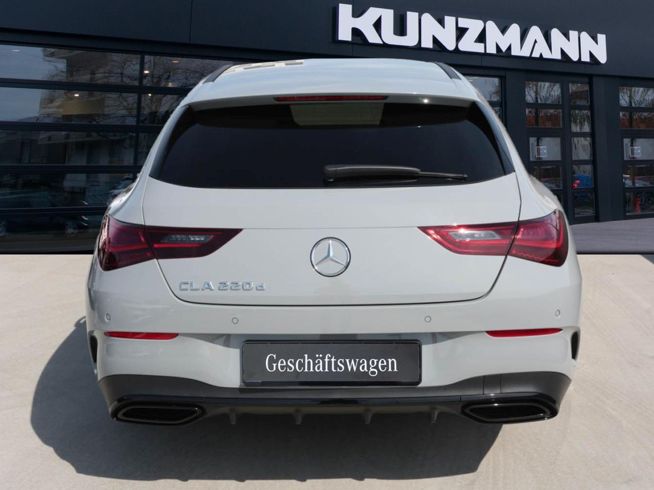 Mercedes-Benz CLA 220 d Shooting Brake AMG Night MBUX AHK 360°