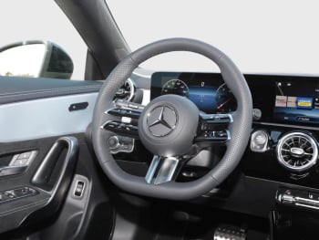Mercedes-Benz CLA 220 d Shooting Brake AMG Night MBUX AHK 360°