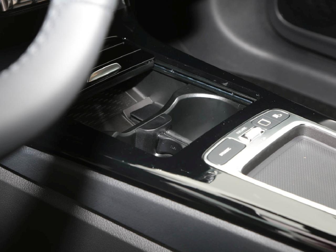 Mercedes-Benz CLA 220 d Shooting Brake AMG Night Navi AHK 360°