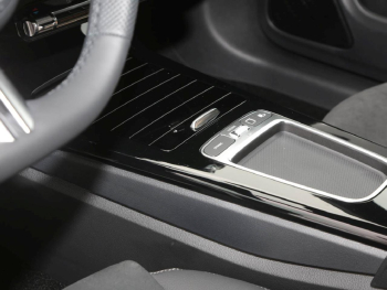 Mercedes-Benz CLA 220 d Shooting Brake AMG Night Navi AHK 360°