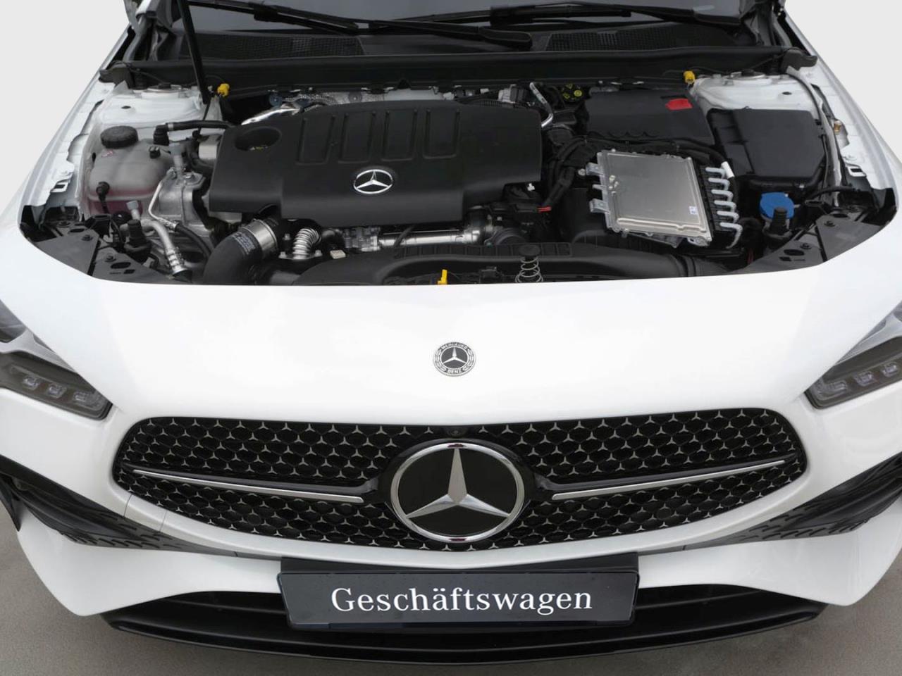 Mercedes-Benz CLA 220 d Shooting Brake AMG Night Navi AHK 360°