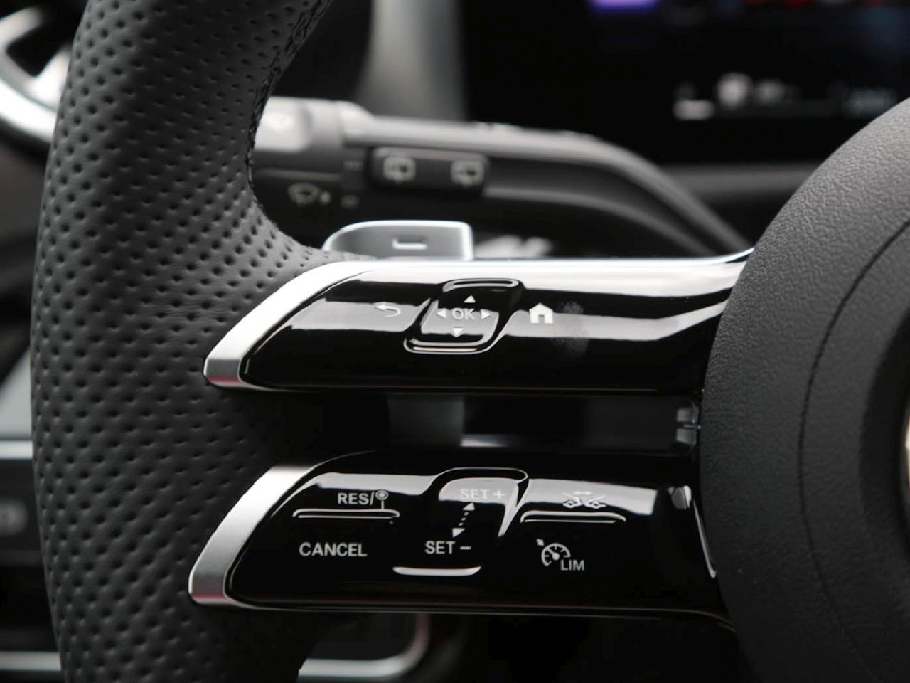 Mercedes-Benz CLA 220 d Shooting Brake AMG Night Navi AHK 360°