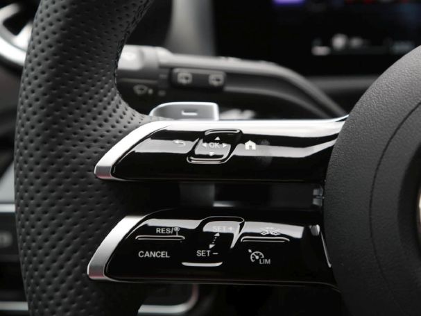 Mercedes-Benz CLA 220 d Shooting Brake AMG Night Navi AHK 360°