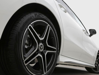 Mercedes-Benz CLA 220 d Shooting Brake AMG Night Navi AHK 360°