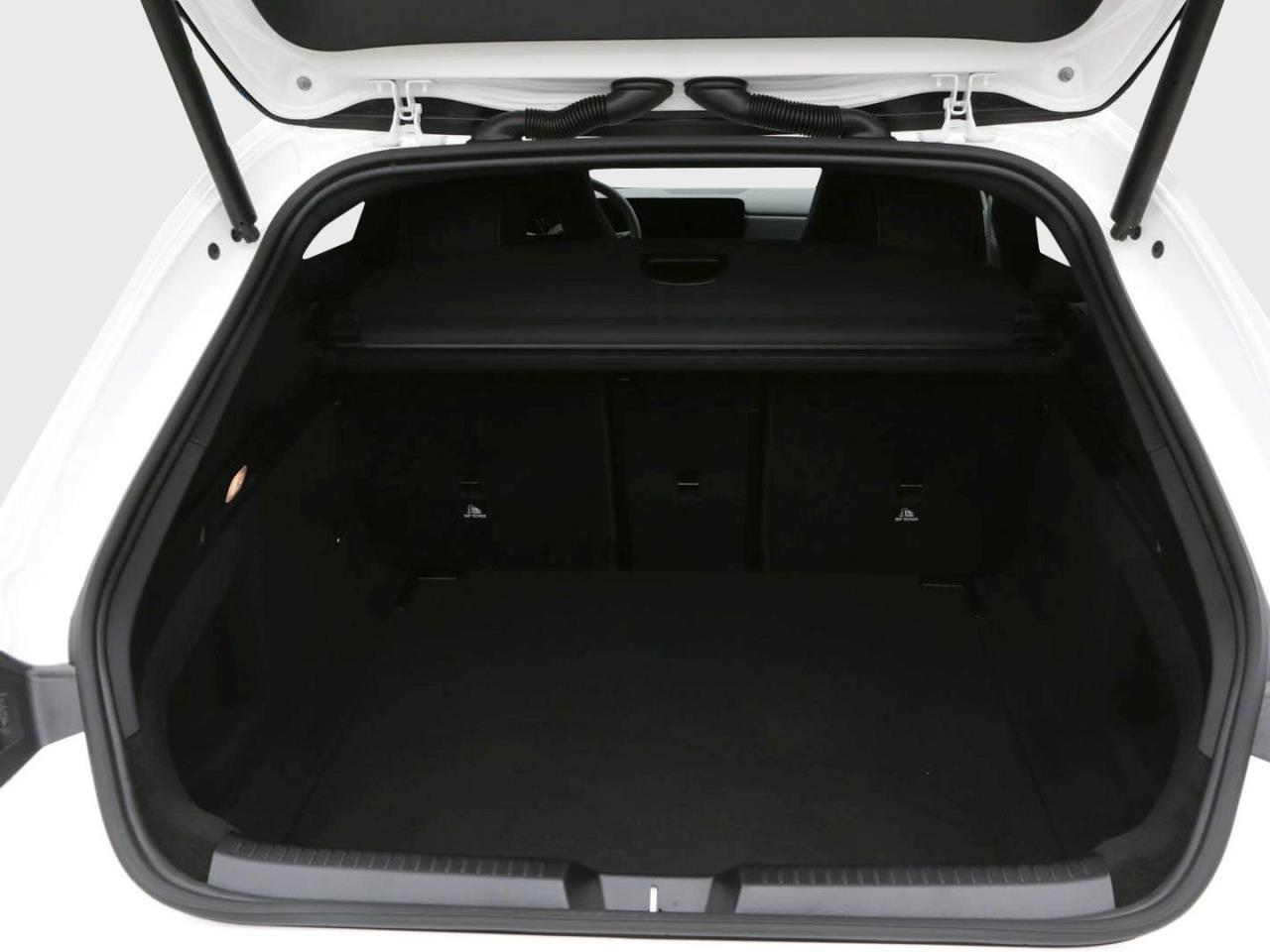 Mercedes-Benz CLA 220 d Shooting Brake AMG Night Navi AHK 360°