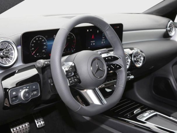 Mercedes-Benz CLA 220 d Shooting Brake AMG Night Navi AHK 360° Mercedes-Benz CLA 220 d Shooting Brake AMG Night Navi AHK 360°