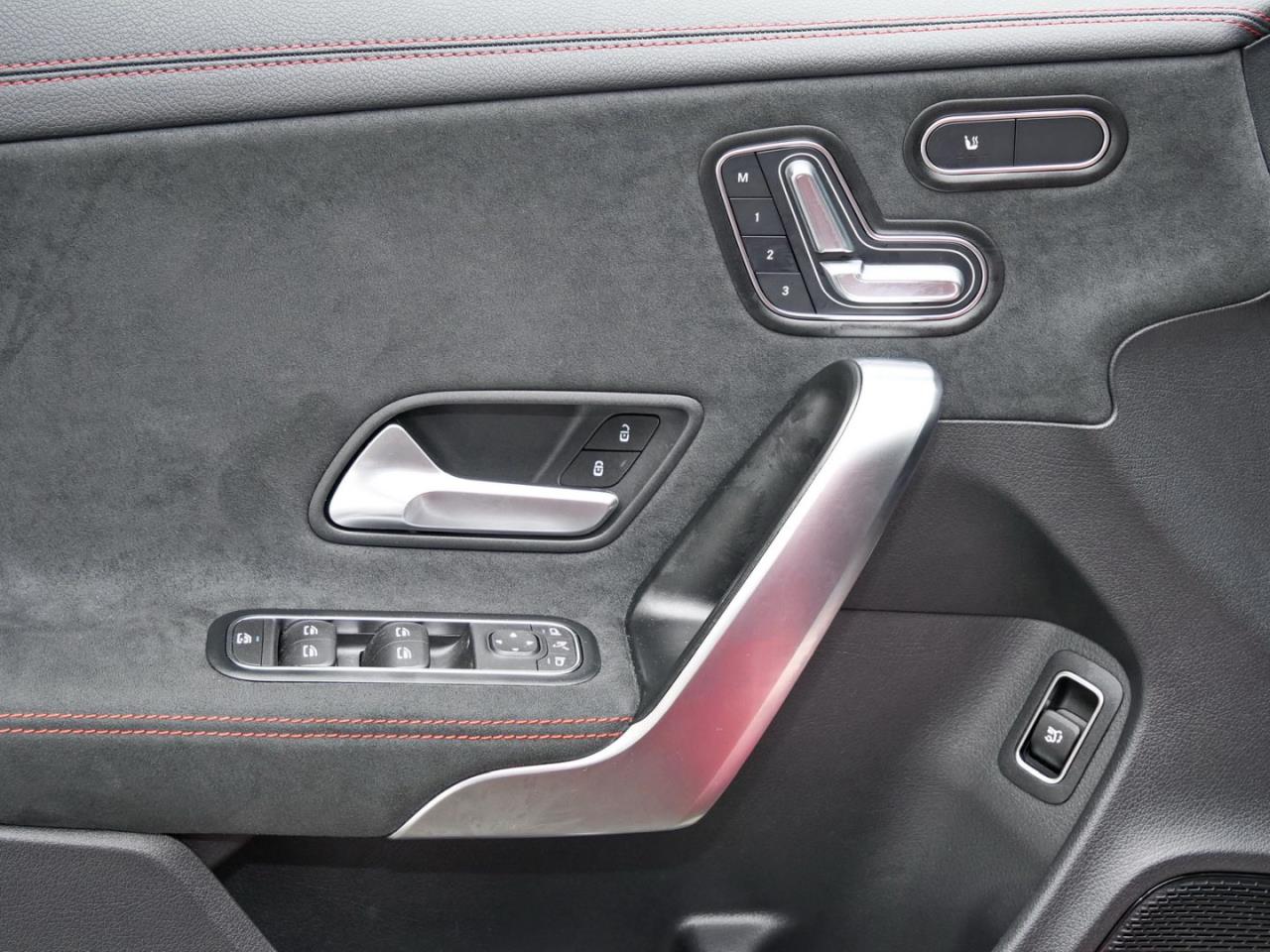 Mercedes-Benz CLA 250 4M SB AMG Night Panorama Standhzg Kamera