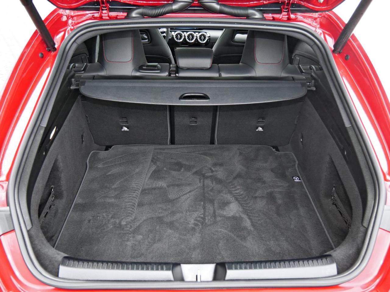 Mercedes-Benz CLA 250 4M SB AMG Night Panorama Standhzg Kamera