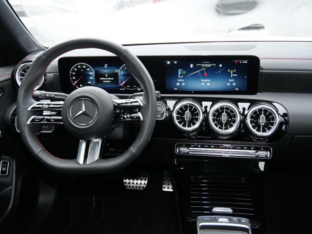 Mercedes-Benz CLA 250 4M SB AMG Night Panorama Standhzg Kamera